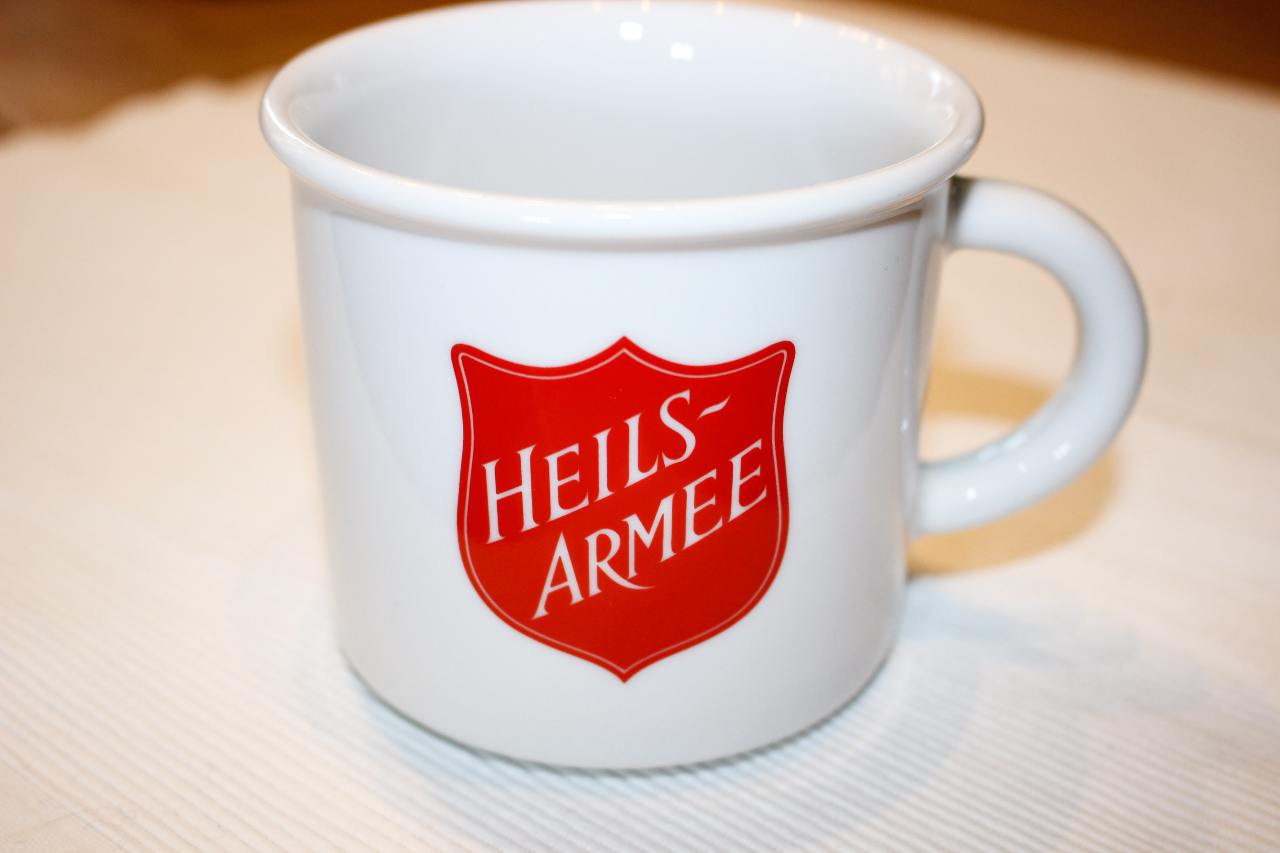 Heilsarmee-Tasse