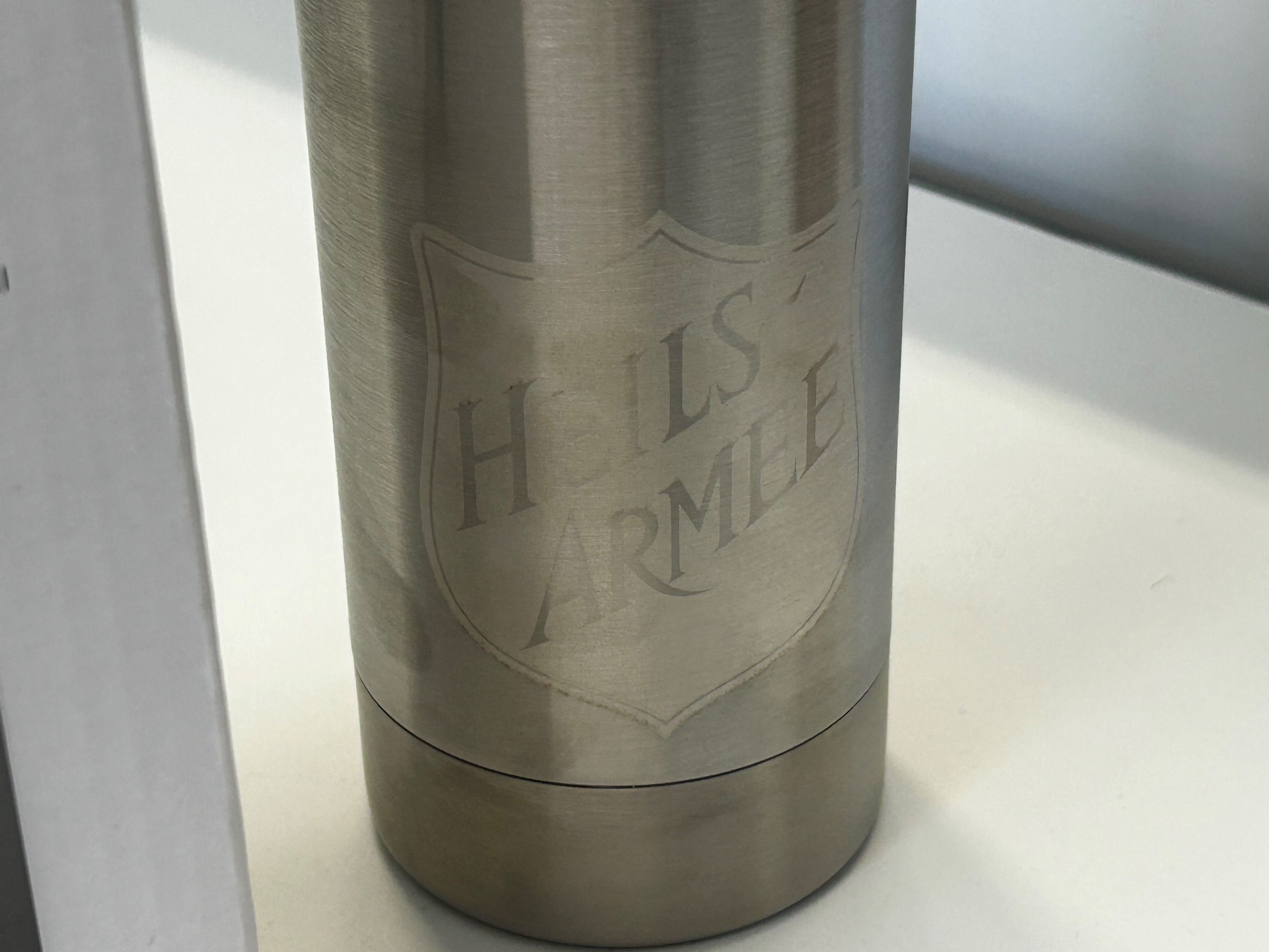 Isolierflasche Vasa mit Redshield