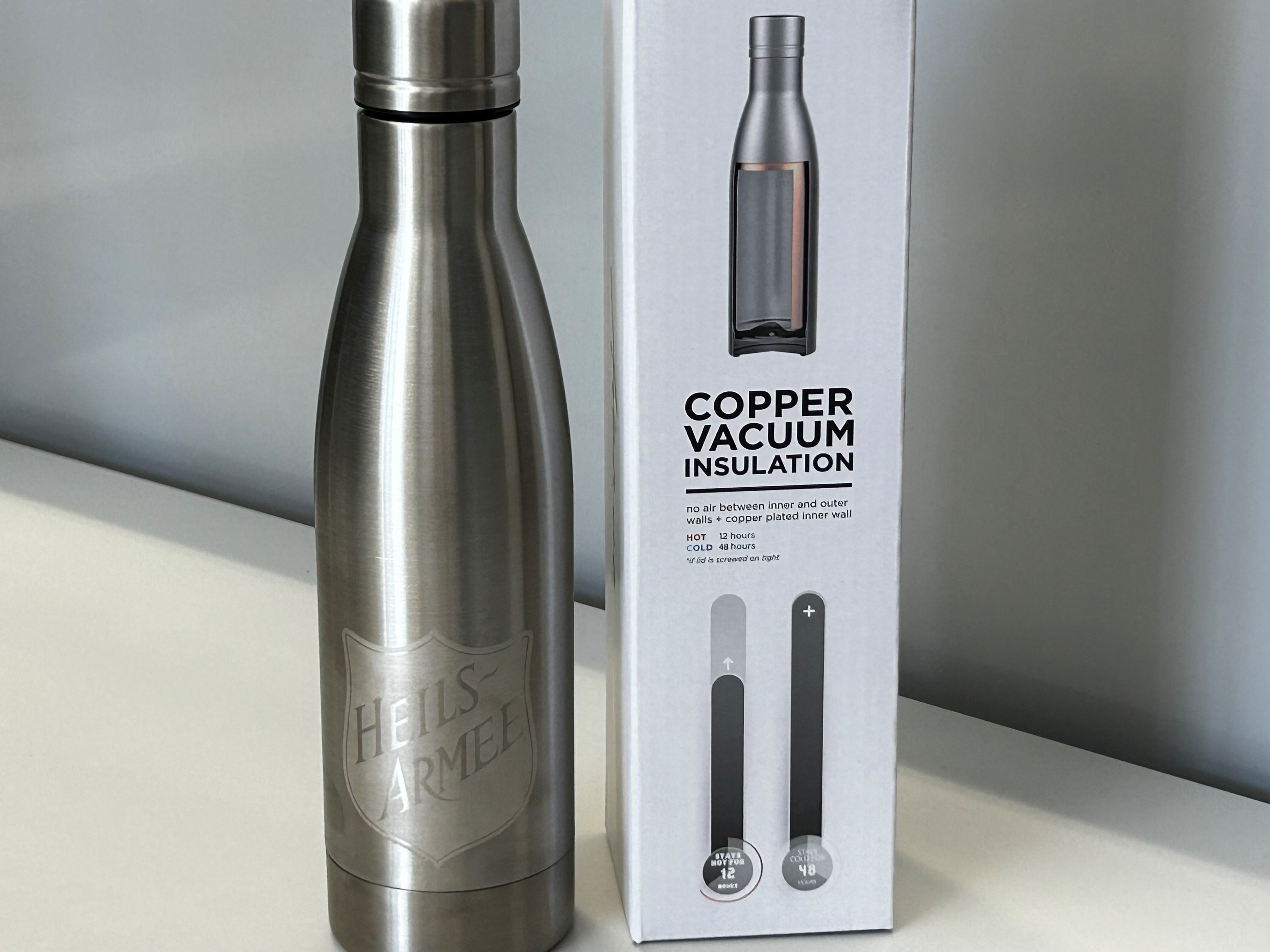Isolierflasche Vasa mit Redshield