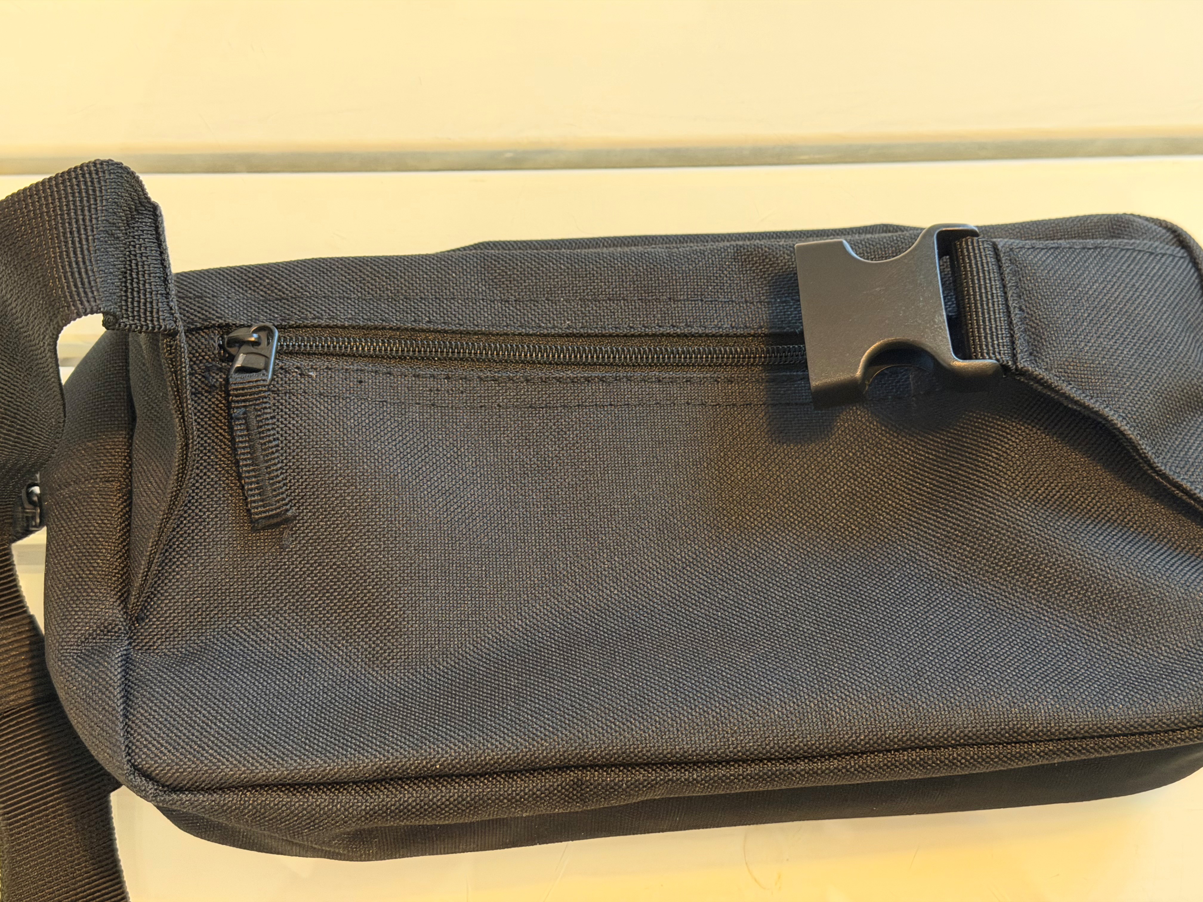 Bauchtasche (schwarz) mit Redshield / BG53