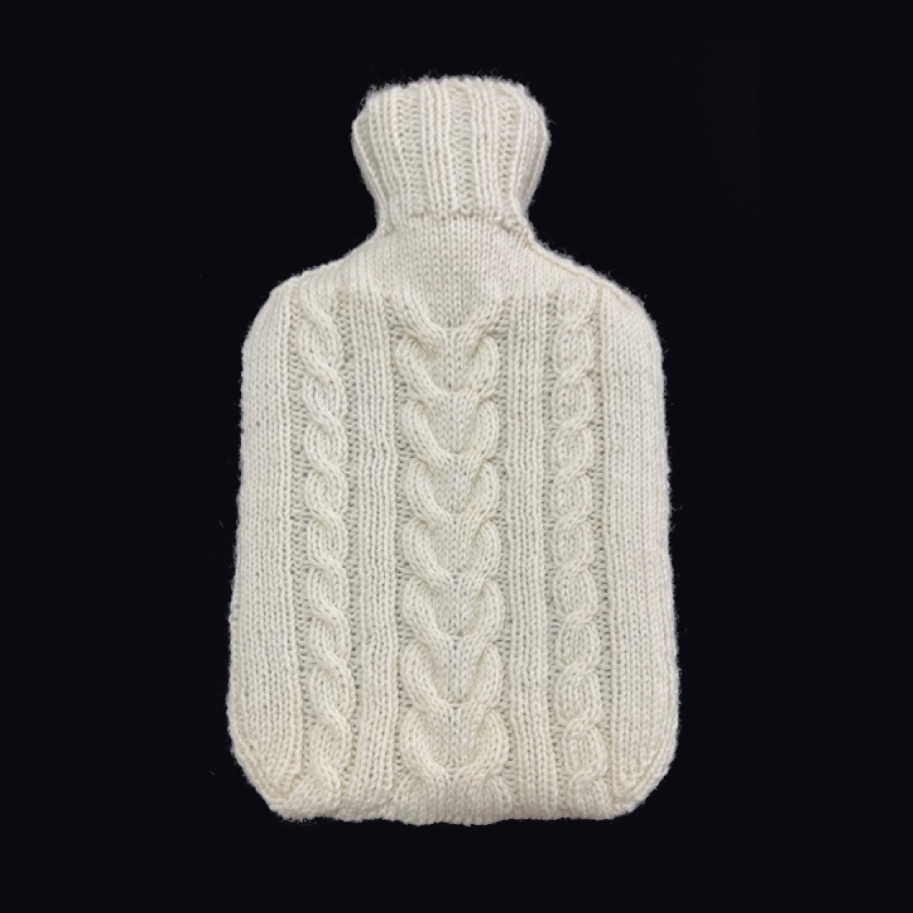 Bettflasche mit gestricktem Überzug Weiss mit Zopfmuster